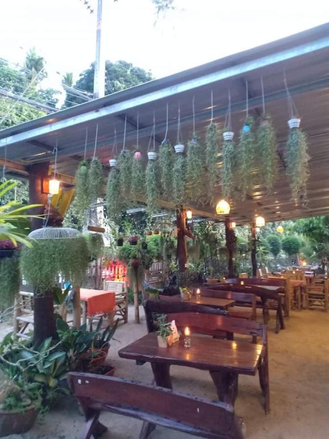 Apache Bar Haad Yao Hotel Exterior foto